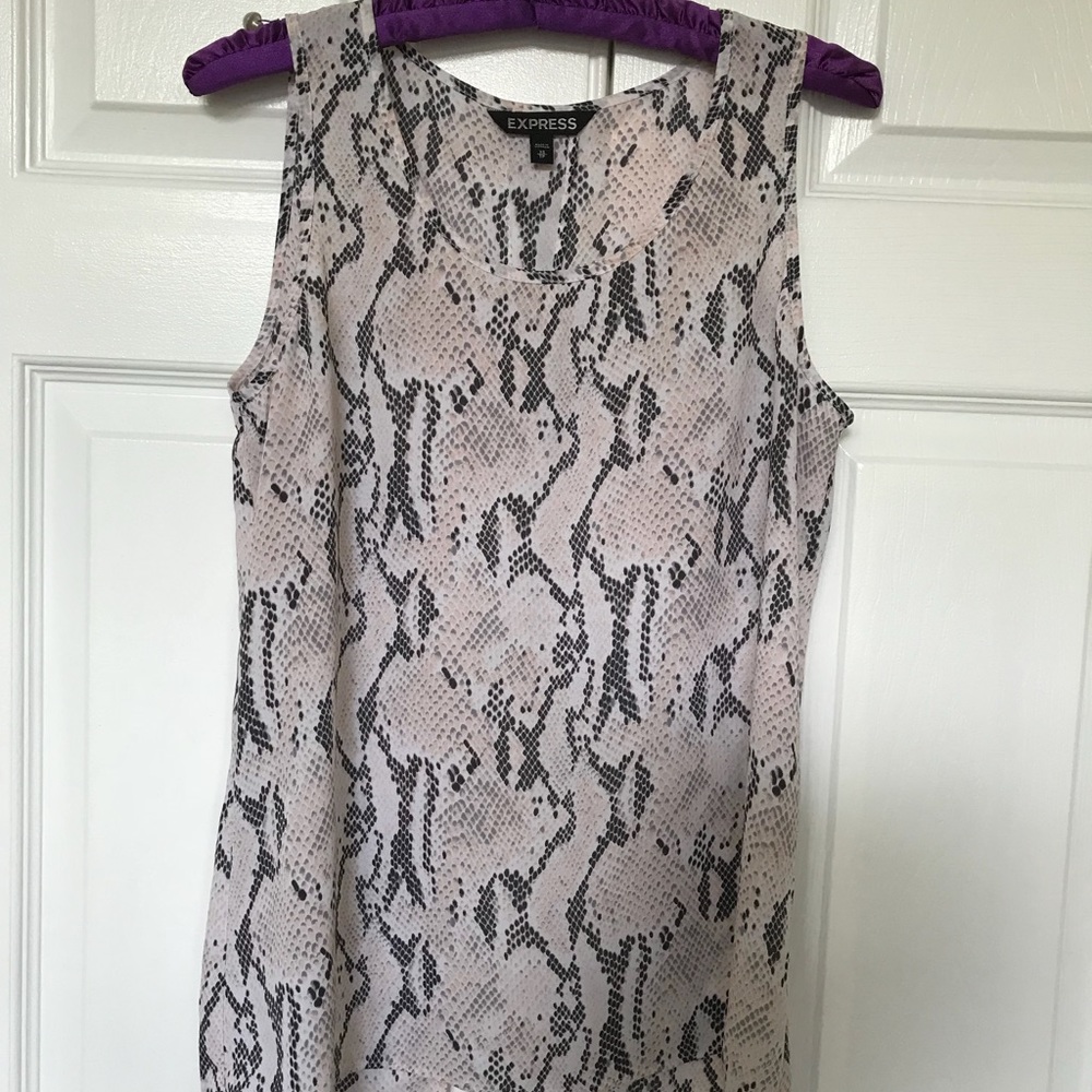 Express Snakeskin split back tank top